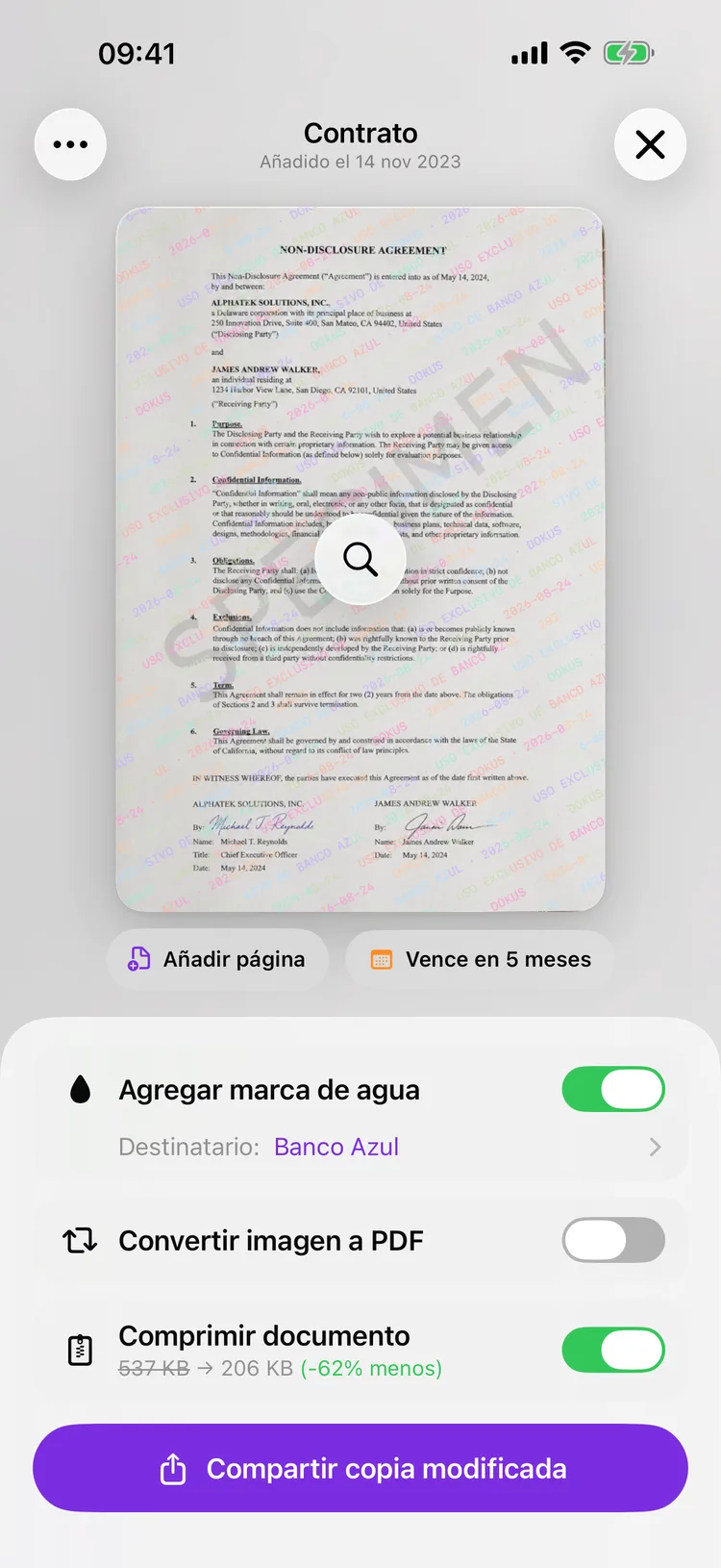Pantalla de compartir de Dokus mostrando la copia de un documento con el nombre del destinatario estampado en diagonal.